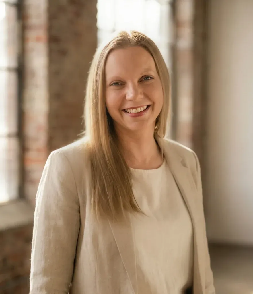 Christa Patterson Christa Patterson, LMHC